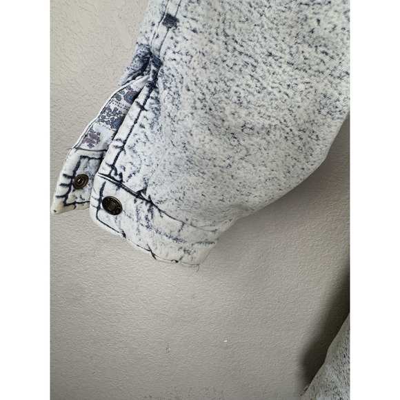 Vintage East West Jacket Womens Small Blue Denim Acid Wash Quilted Pockets‎ 90s - Picture 4 of 16